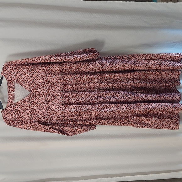 Dresses & Skirts - Womens Dress